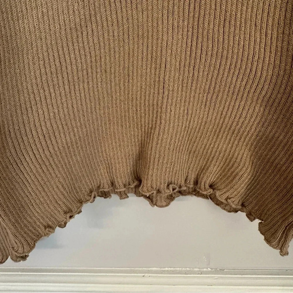 Shein Curve Women's Long Sleeve Tan Ribbed Ruffle Hem Top Size 2XL GUC - Picture 3 of 8